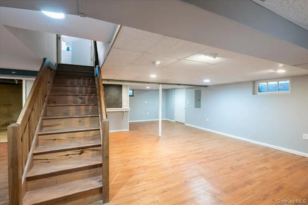 8 Oakway Drive Stony Brook NY 11790