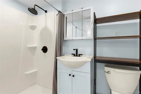 73175 Main Road Greenport NY 11944