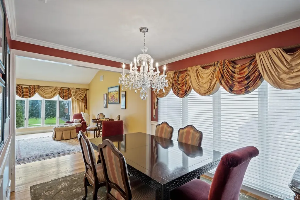 17 Jody Lane Plainview NY 11803