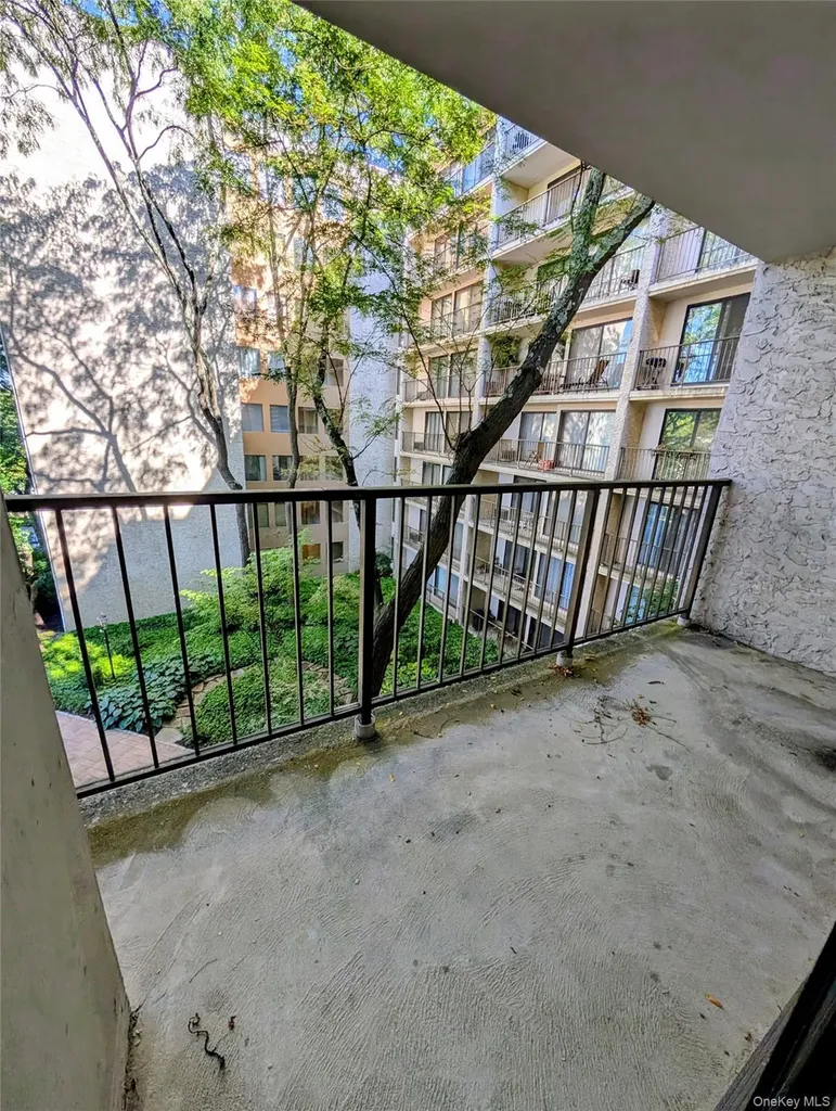 150 Overlook Avenue Peekskill NY 10566