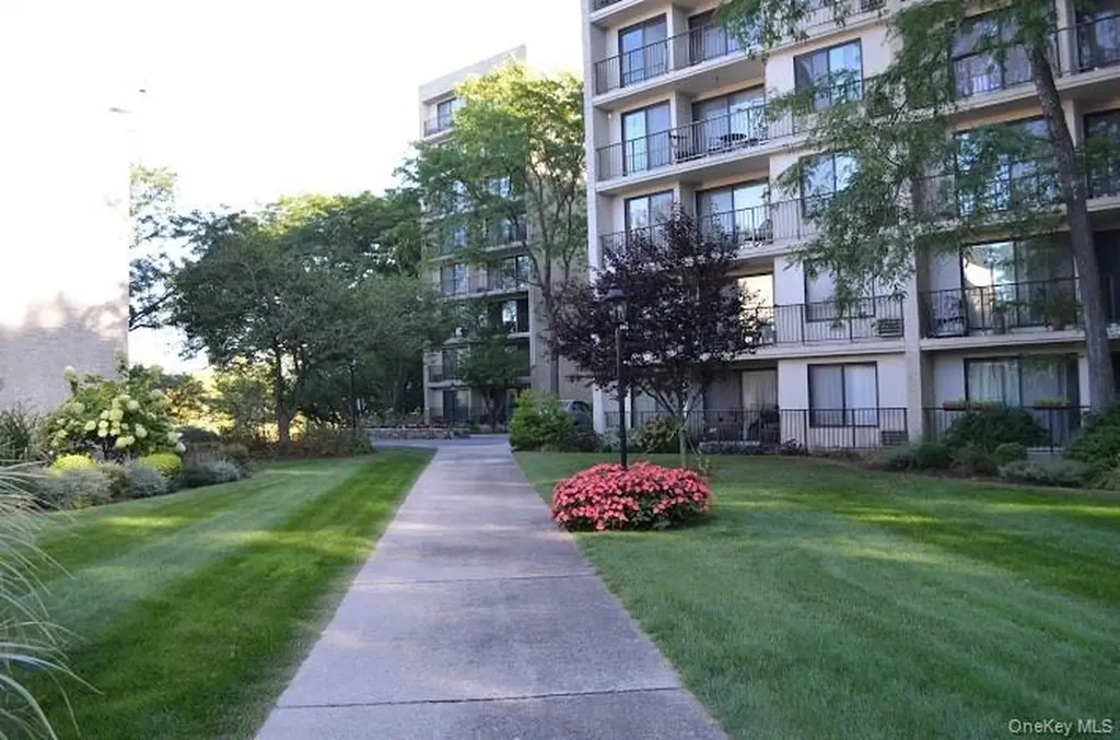 150 Overlook Avenue Peekskill NY 10566