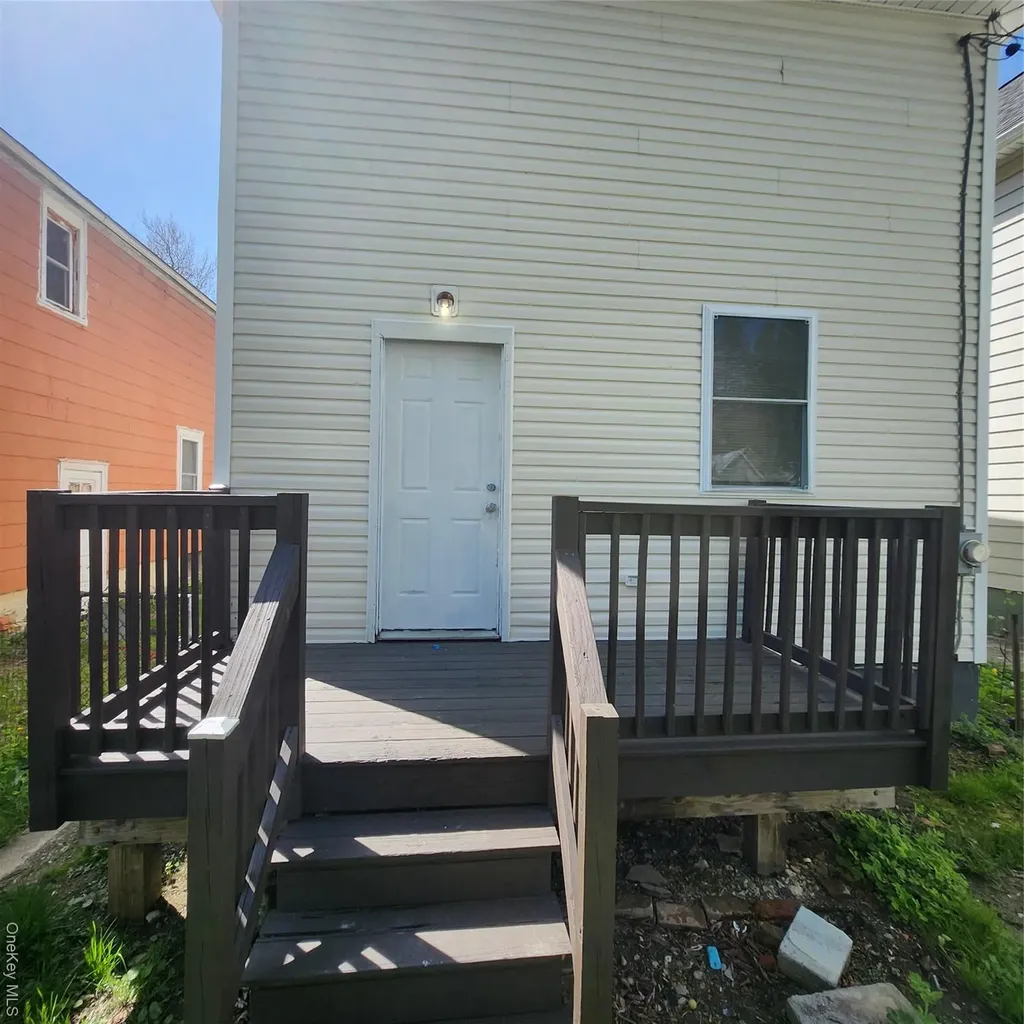 5 Morton Street Poughkeepsie NY 12601