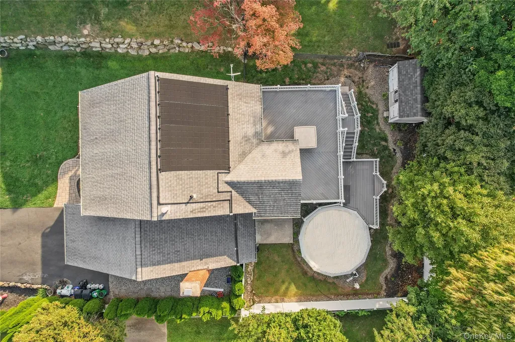 30 Larkin Lane Garnerville NY 10923
