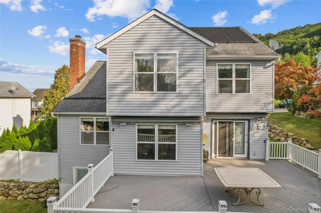 30 Larkin Lane Garnerville NY 10923