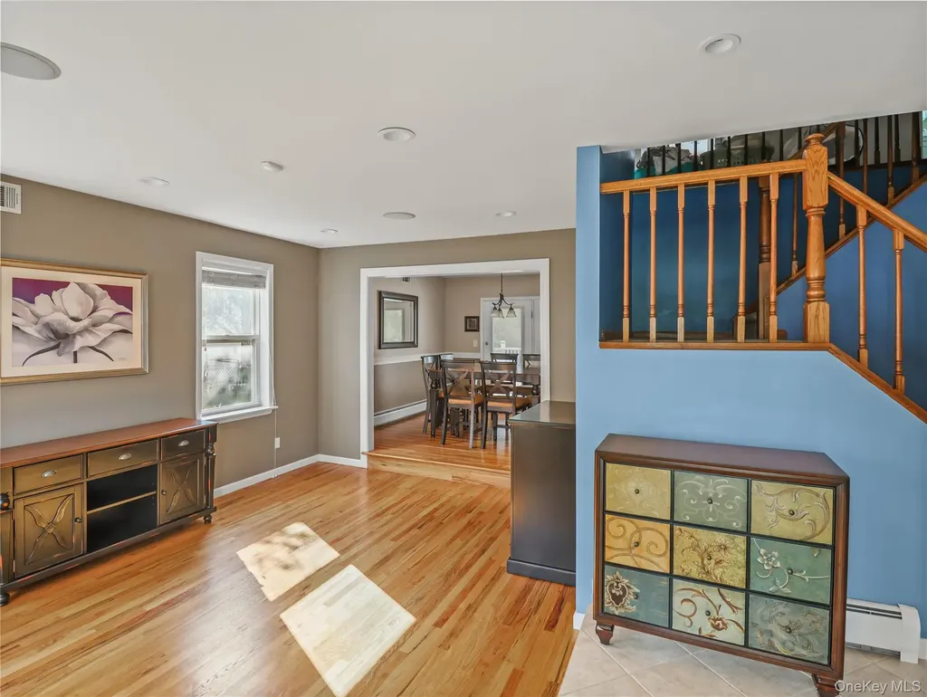30 Larkin Lane Garnerville NY 10923