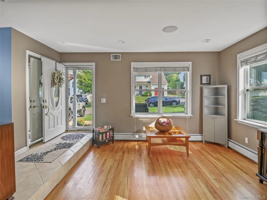 30 Larkin Lane Garnerville NY 10923