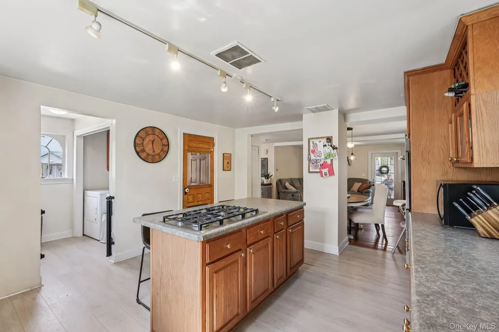 54 Pulaski Highway Pine Island NY 10969
