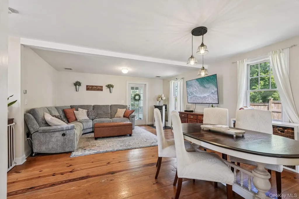 54 Pulaski Highway Pine Island NY 10969