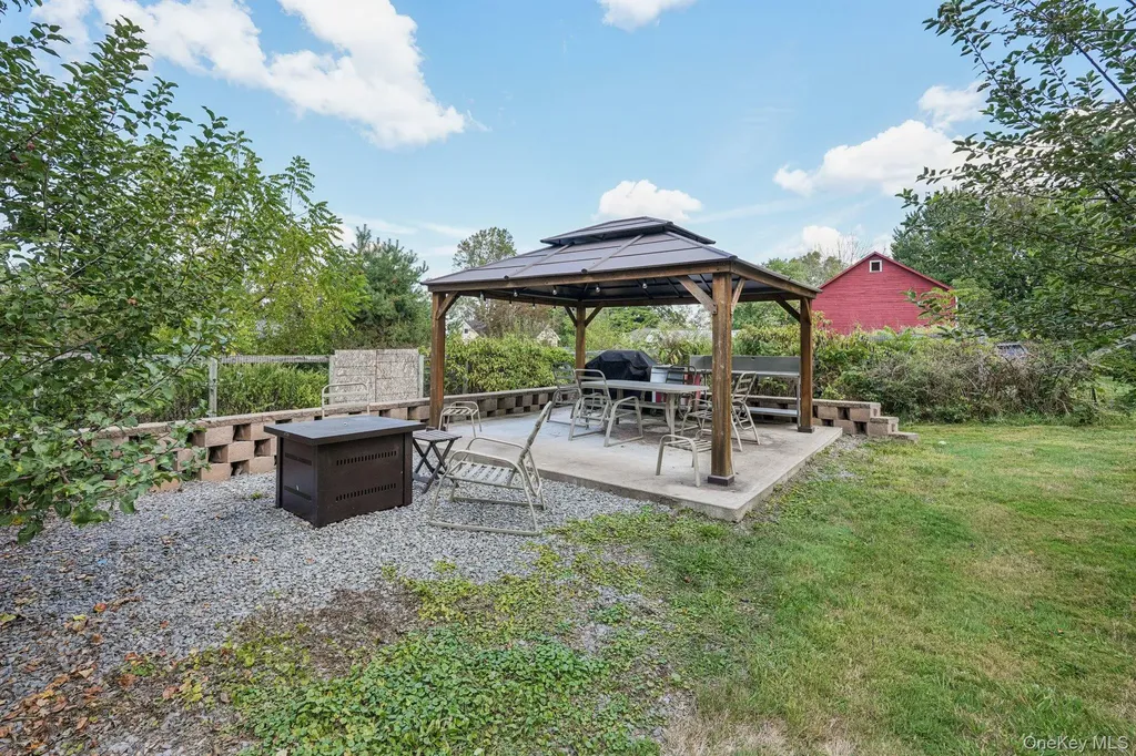 54 Pulaski Highway Pine Island NY 10969