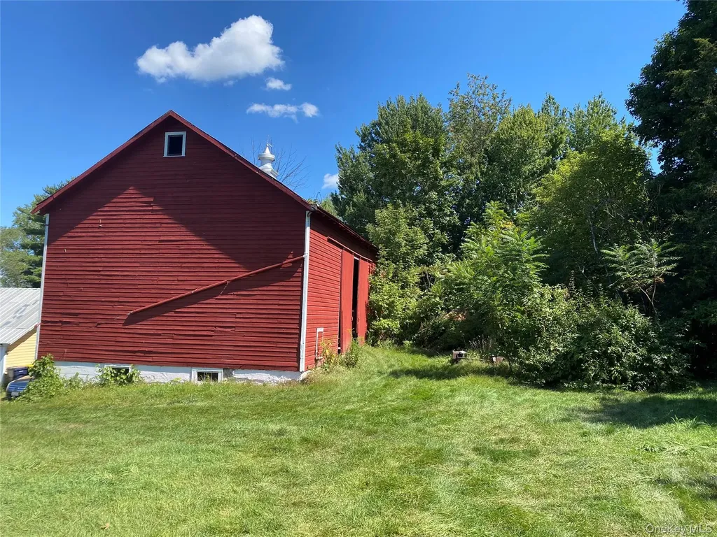 54 Pulaski Highway Pine Island NY 10969