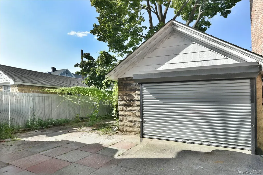 9110 Lefferts Boulevard Richmond Hill NY 11418