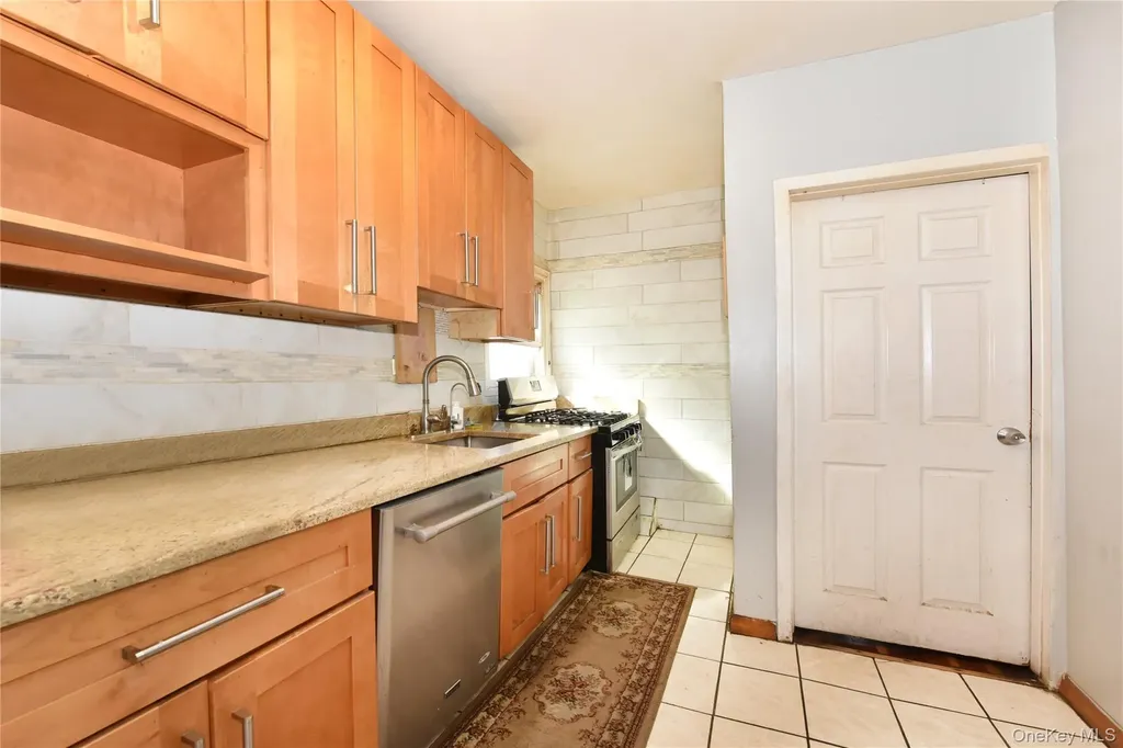 9110 Lefferts Boulevard Richmond Hill NY 11418