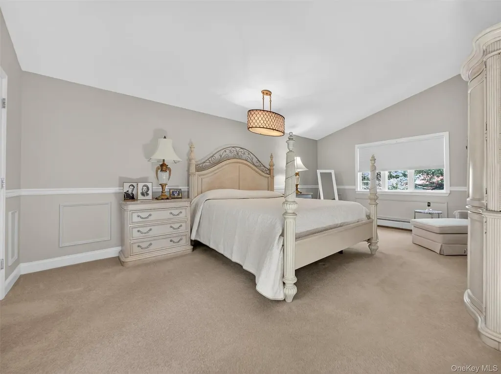 147 Schweizer Lane Bardonia NY 10954