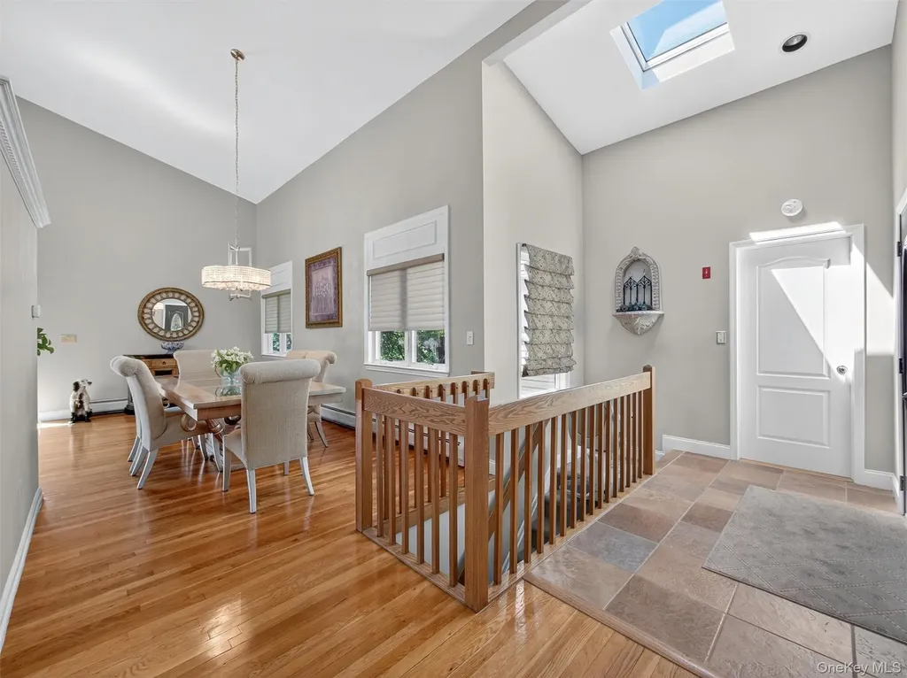 147 Schweizer Lane Bardonia NY 10954