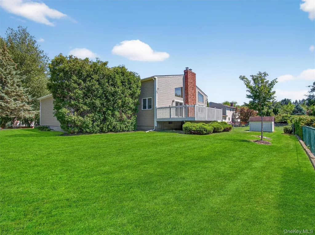 147 Schweizer Lane Bardonia NY 10954
