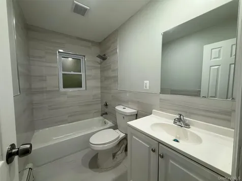 9 Holt Street Amityville NY 11701