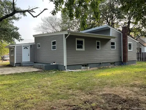 9 Holt Street Amityville NY 11701