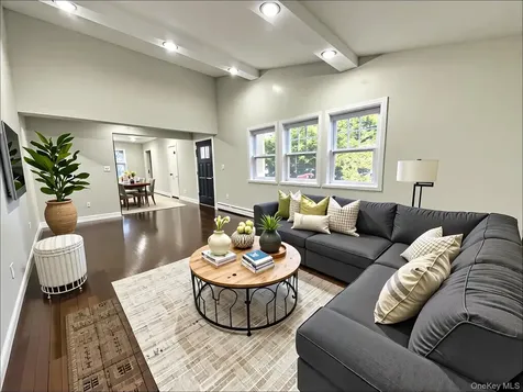 9 Holt Street Amityville NY 11701