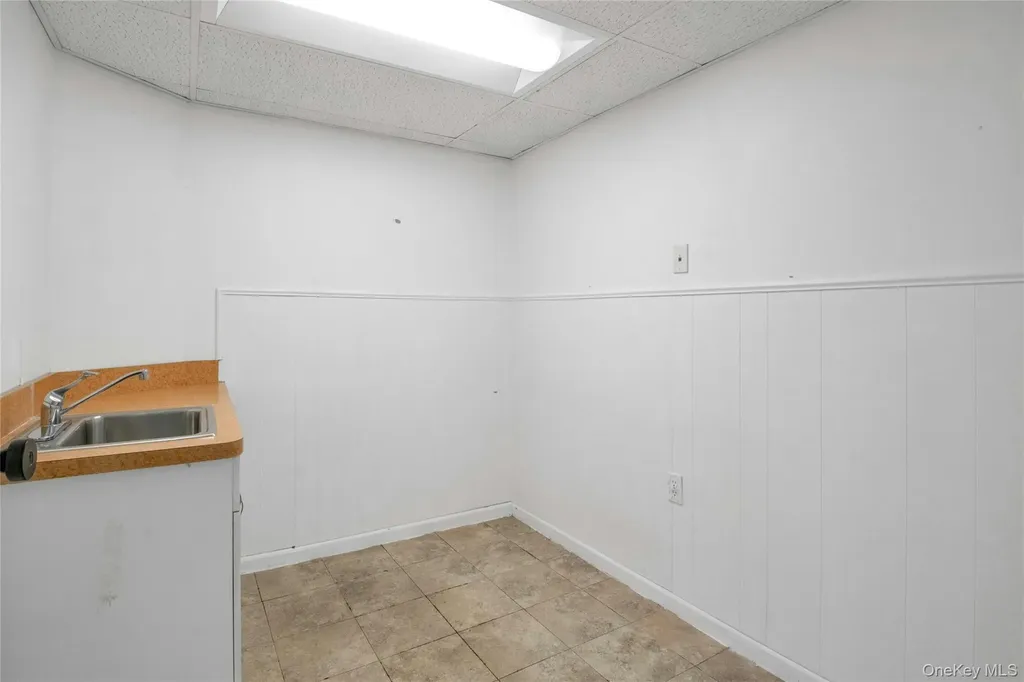 2400 Davidson Avenue Bronx NY 10468