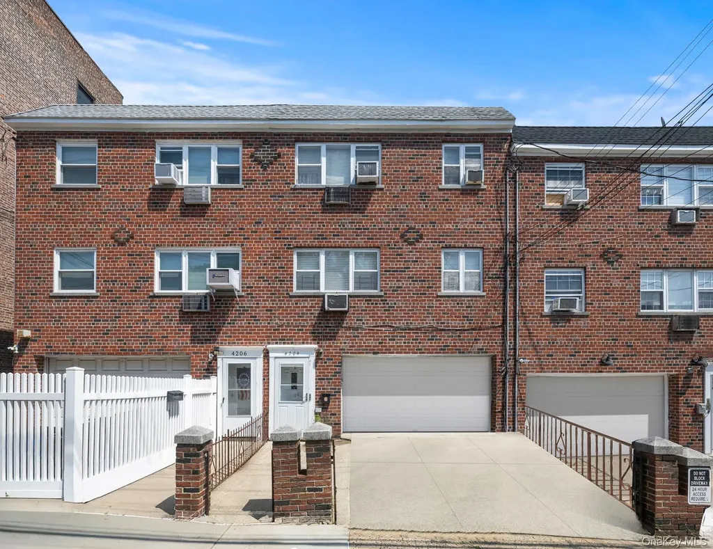 4204 Oneida Avenue Bronx NY 10470
