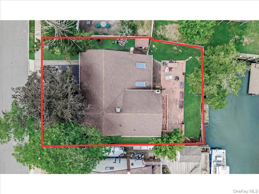 3249 Wolfson Drive Baldwin NY 11510