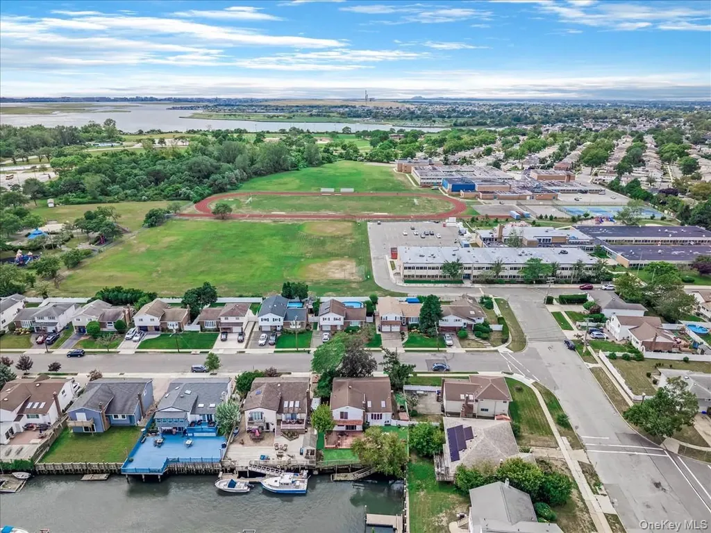 3249 Wolfson Drive Baldwin NY 11510