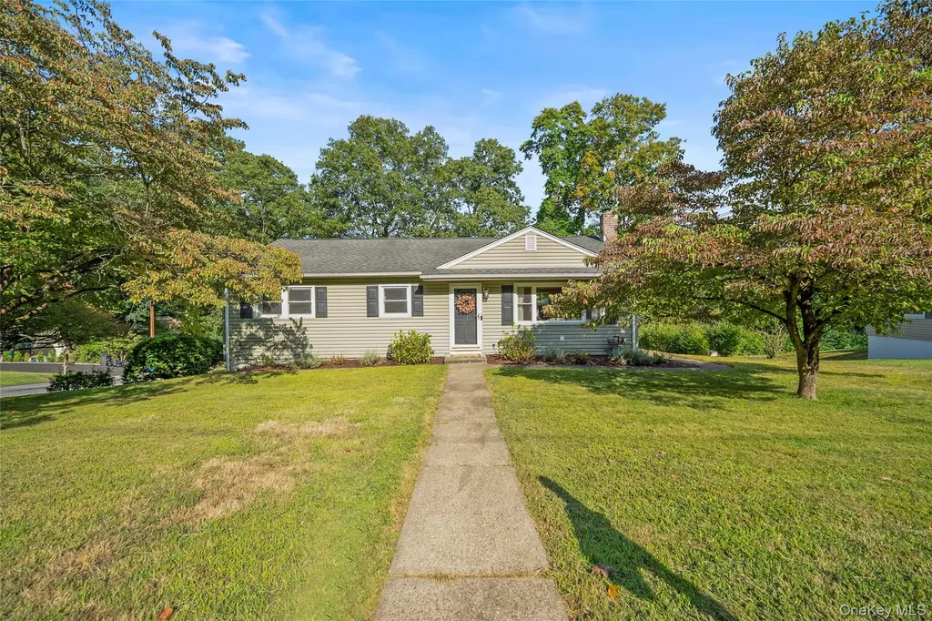 39 Graney Court Pearl River NY 10965