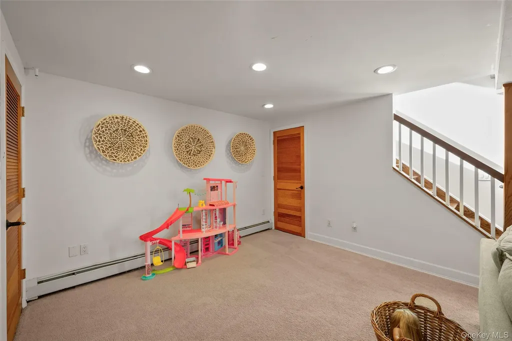 39 Graney Court Pearl River NY 10965