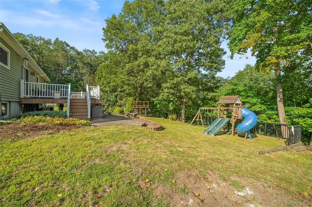 39 Graney Court Pearl River NY 10965