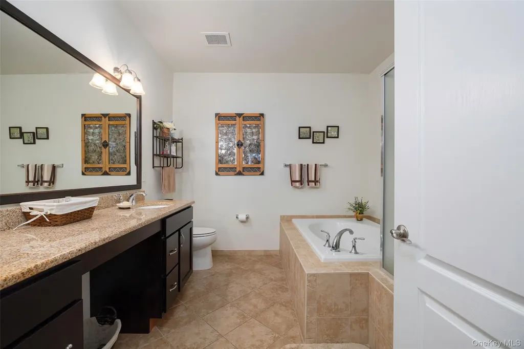 334 Regency Drive Fishkill NY 12524