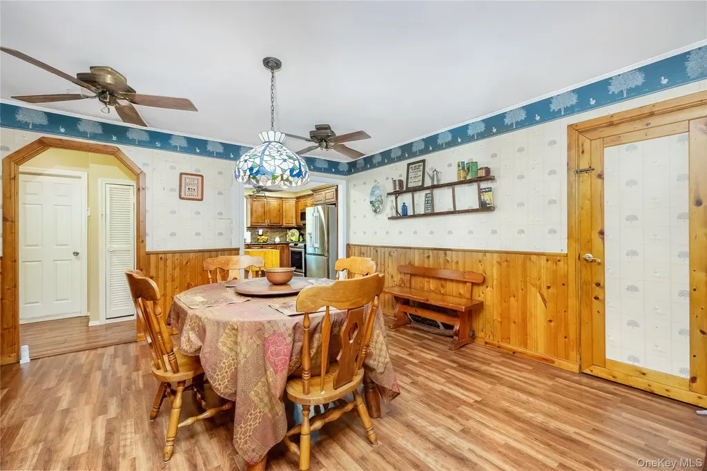 35 Forest Avenue West Babylon NY 11704