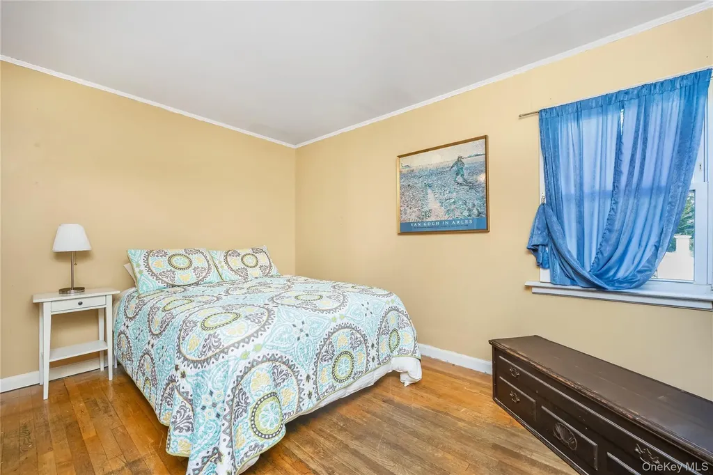 35 Forest Avenue West Babylon NY 11704