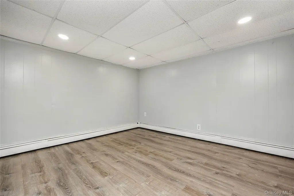 35 Forest Avenue West Babylon NY 11704