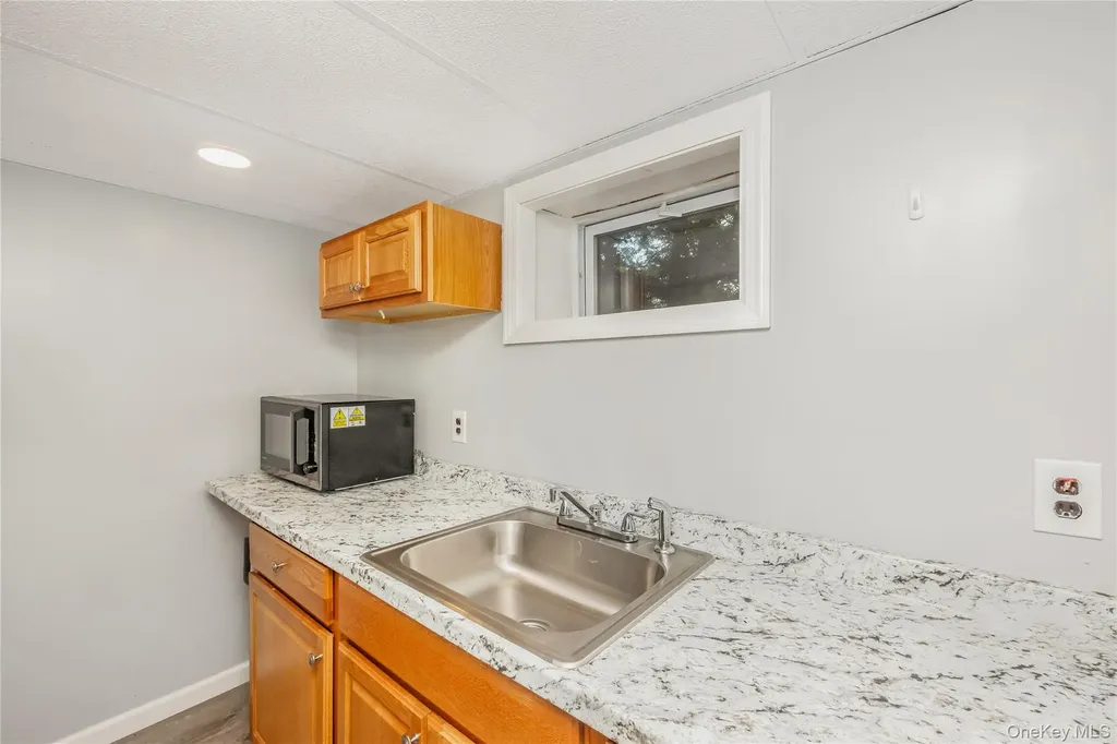 35 Forest Avenue West Babylon NY 11704