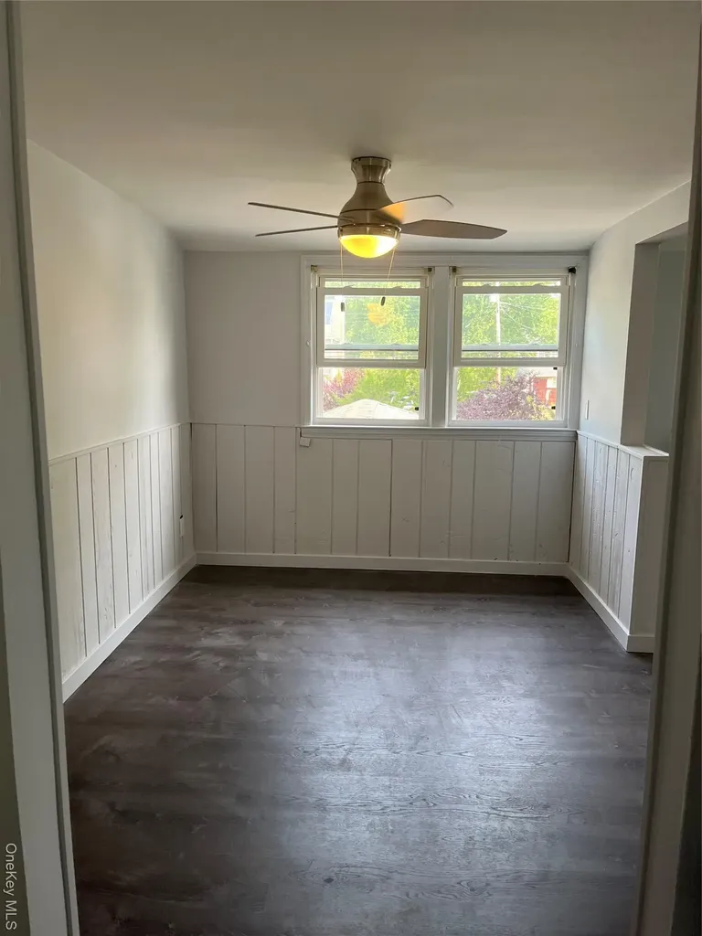 35 Forest Avenue West Babylon NY 11704