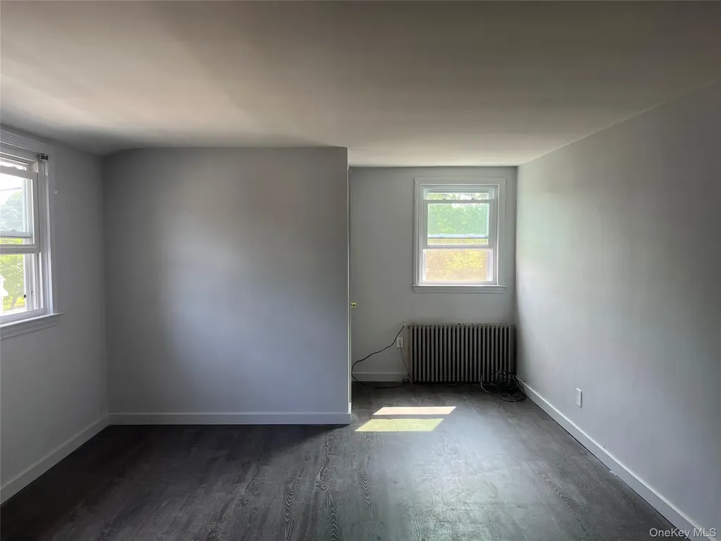 35 Forest Avenue West Babylon NY 11704