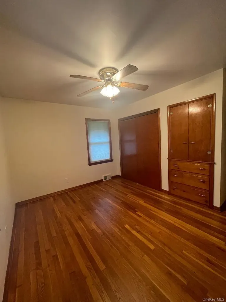 15 Arlington Court Montrose NY 10548