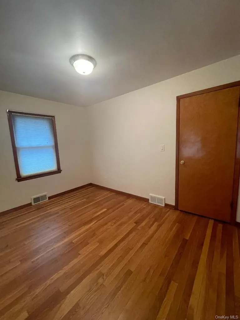 15 Arlington Court Montrose NY 10548