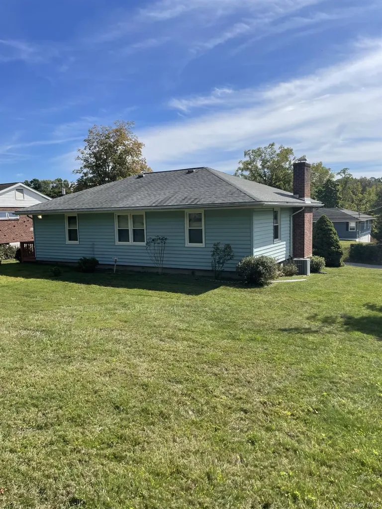 15 Arlington Court Montrose NY 10548