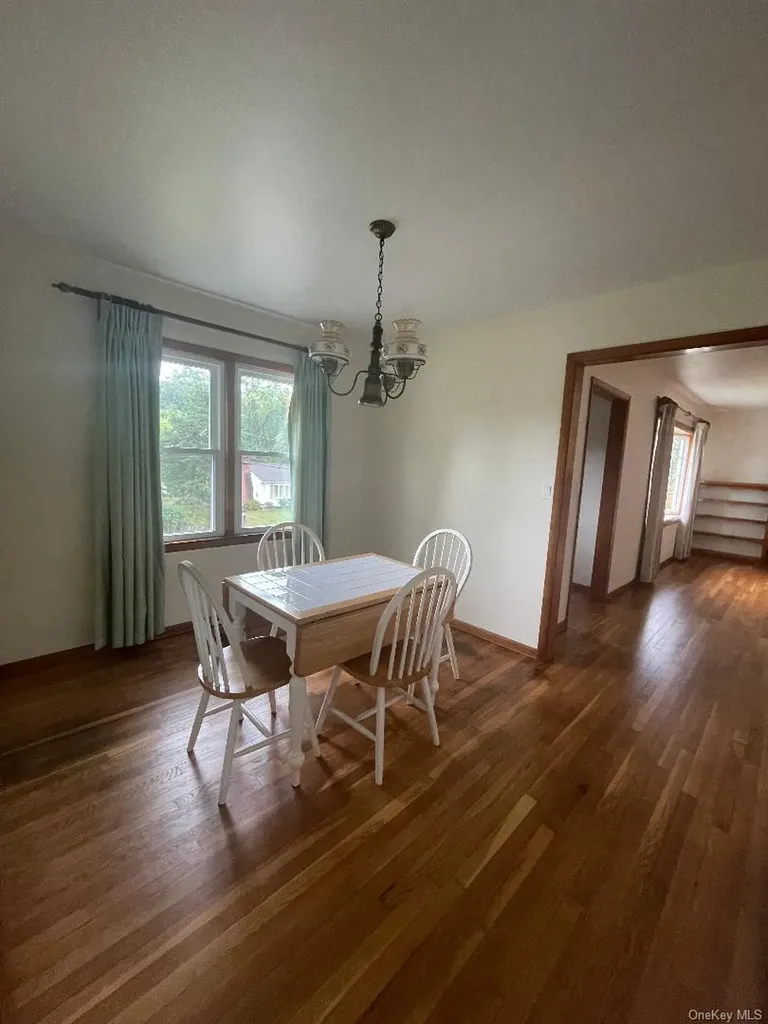 15 Arlington Court Montrose NY 10548