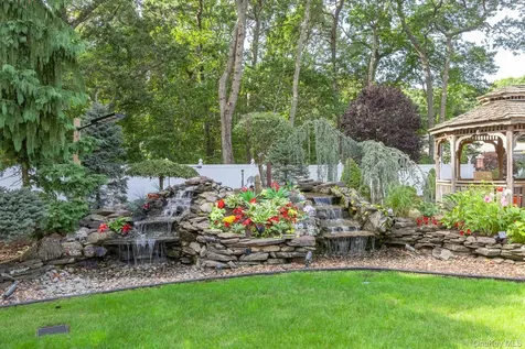 50 Margin Drive W Shirley NY 11967