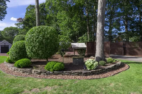 50 Margin Drive W Shirley NY 11967