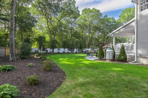 50 Margin Drive W Shirley NY 11967