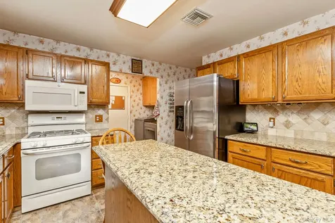 50 Margin Drive W Shirley NY 11967