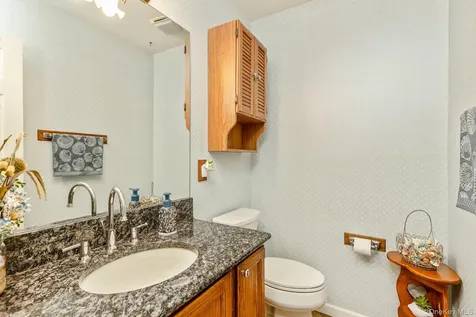 50 Margin Drive W Shirley NY 11967