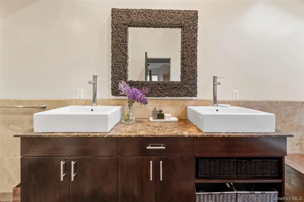 9 The Registry East Quogue NY 11942