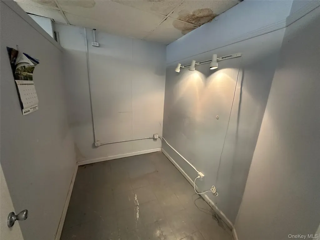 208 Willis Avenue Mineola NY 11501