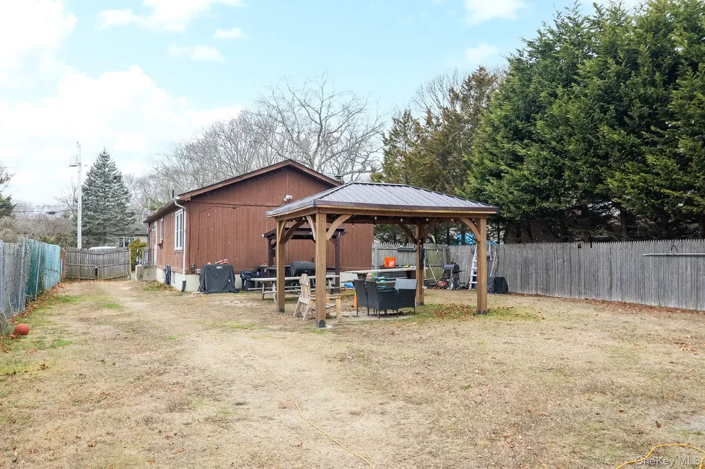 303 Orchid Drive Mastic Beach NY 11951