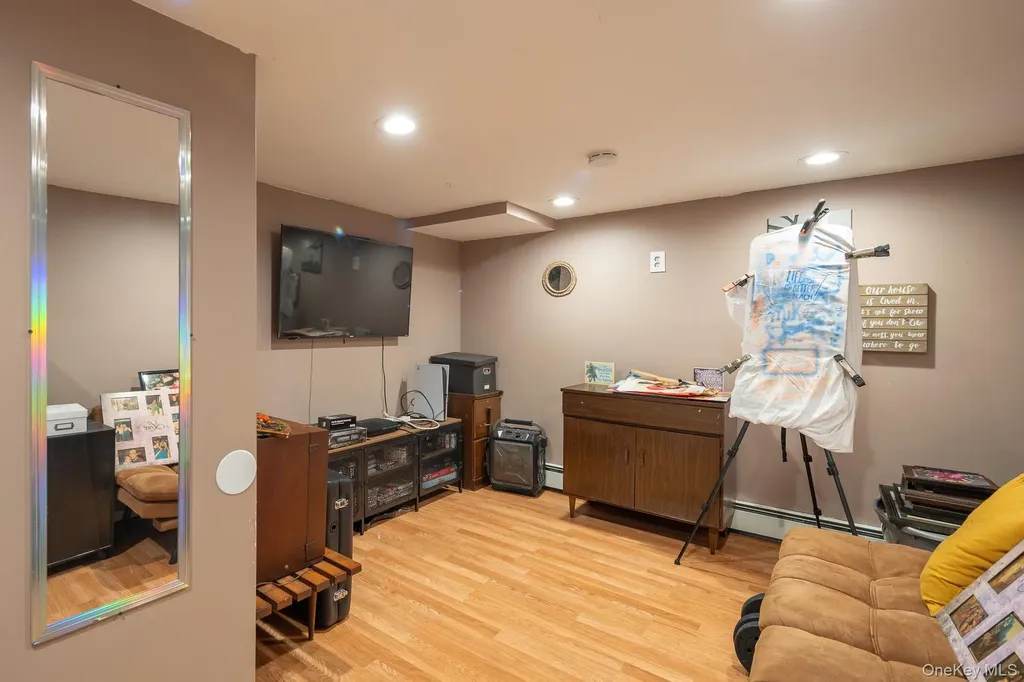 303 Orchid Drive Mastic Beach NY 11951