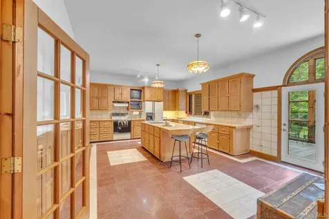 3893 Route 82 Millbrook NY 12545